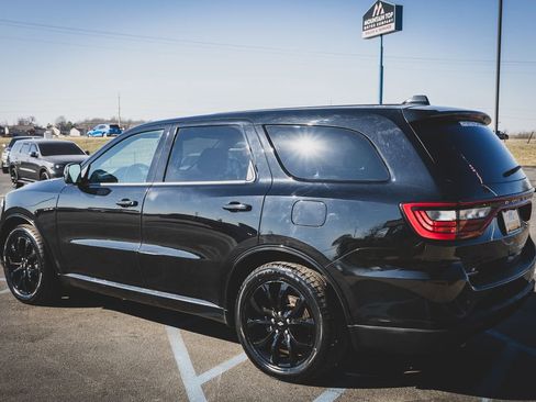 Used 2019 Dodge Durango SXT image 8