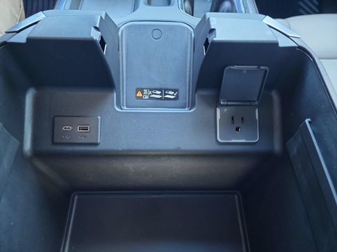 Used 2026 Chevrolet Silverado 1500 RST AWD/4WD image 35