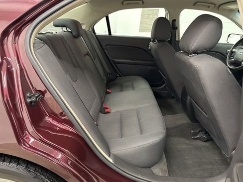 Used 2012 Ford Fusion SE image 18