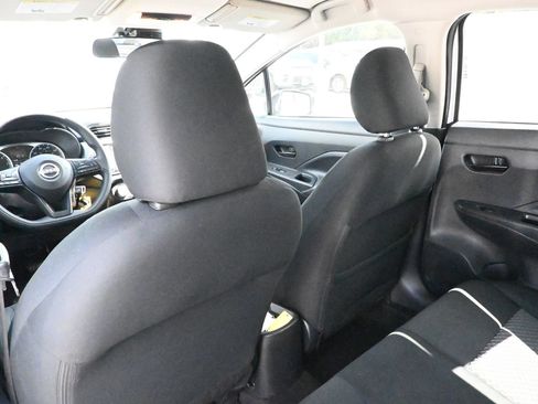 Used 2023 Nissan Versa S FWD image 19