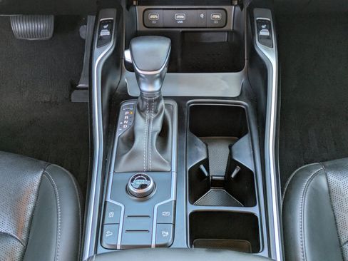 Certified 2023 Kia Sorento S FWD image 16