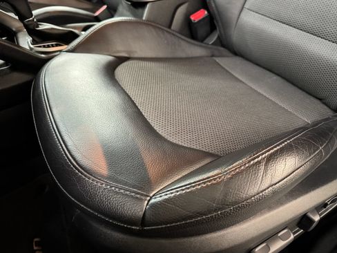 Used 2014 Hyundai Tucson SE AWD/4WD image 17