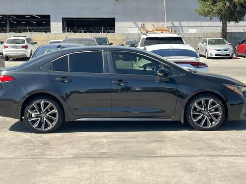 Used 2021 Toyota Corolla SE FWD image 9