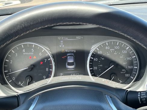 Used 2018 INFINITI Q50 Luxe w/ Sensory Package (Luxe) RWD image 21