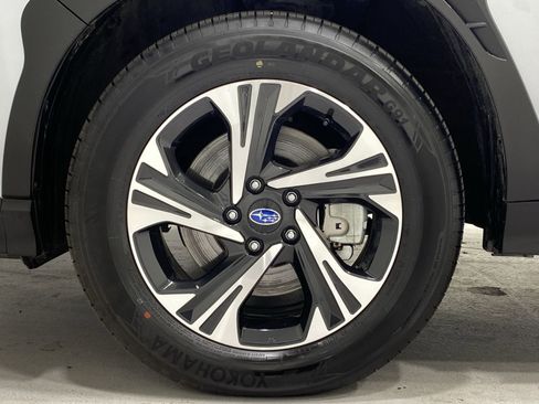 Certified 2025 Subaru Crosstrek 2.0i Premium AWD/4WD image 10