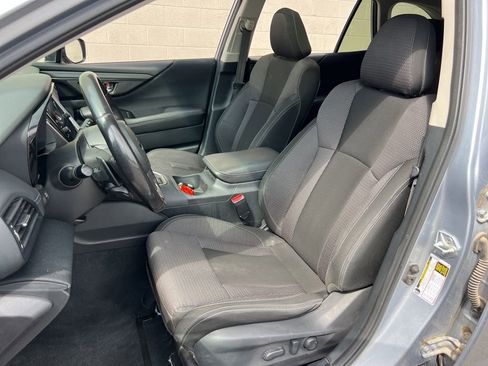 Used 2022 Subaru Outback Premium image 23