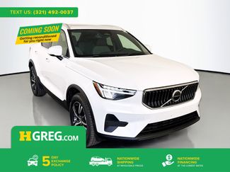 Used 2025 Volvo XC40 B5 Core video 1