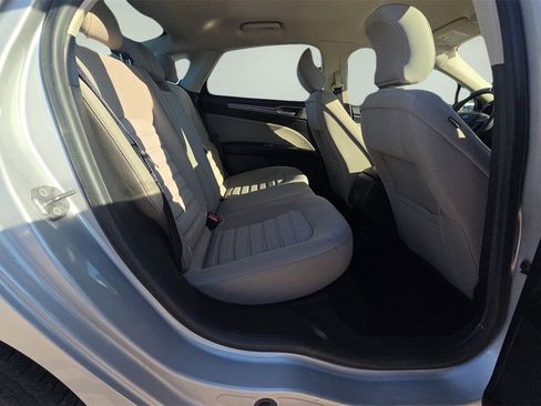 Used 2018 Ford Fusion S image 14