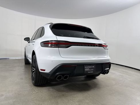 Certified 2026 Porsche Macan Turbo AWD/4WD image 20