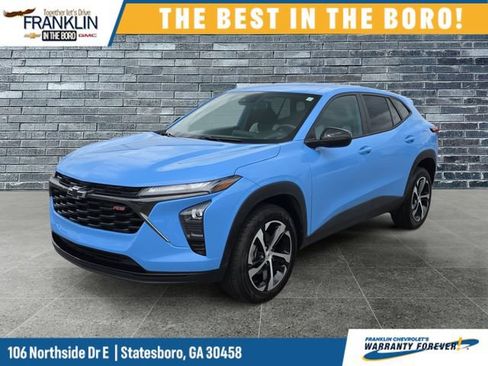 Used 2024 Chevrolet Trax RS w/ Driver Confidence Package FWD image 1