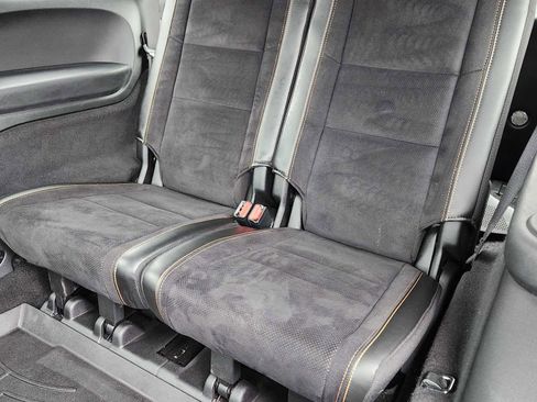 Used 2023 Dodge Durango R/T w/ Hemi Orange Plus Package AWD/4WD image 11