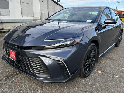New 2026 Toyota Camry SE w/ Convenience Package