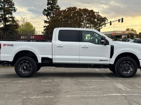 Used 2024 Ford F250 Lariat w/ Lariat Ultimate Package image 3