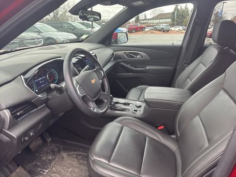 Used 2023 Chevrolet Traverse LT w/ LPO, Floor Liner Package image 9