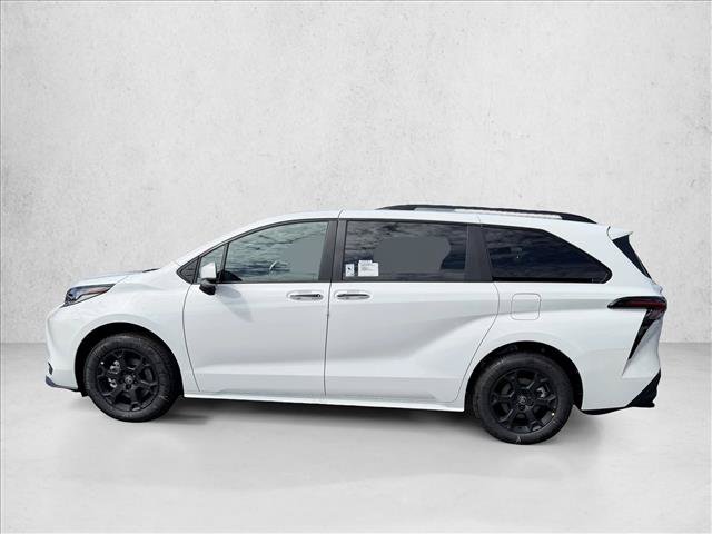 New 2026 Toyota Sienna XLE Woodland Edition AWD/4WD image 4