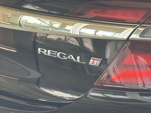 Used 2015 Buick Regal Premium FWD image 5