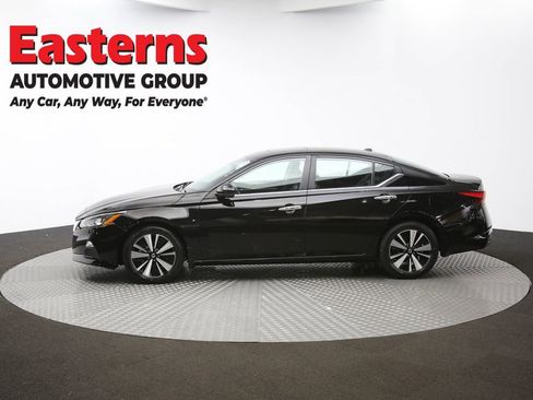 Used 2021 Nissan Altima 2.5 SV w/ SV Premium Package FWD image 57