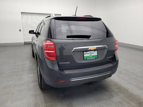 Used 2017 Chevrolet Equinox Premier w/ Enhanced Convenience Package AWD/4WD image 6