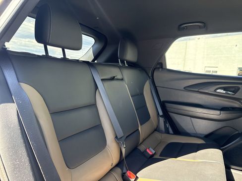 Used 2022 Chevrolet TrailBlazer ACTIV w/ Convenience Package FWD image 25