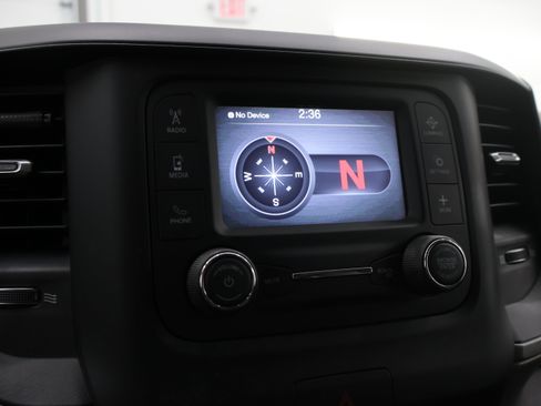 Used 2019 RAM 3500 Tradesman w/ Chrome Appearance Group AWD/4WD image 44
