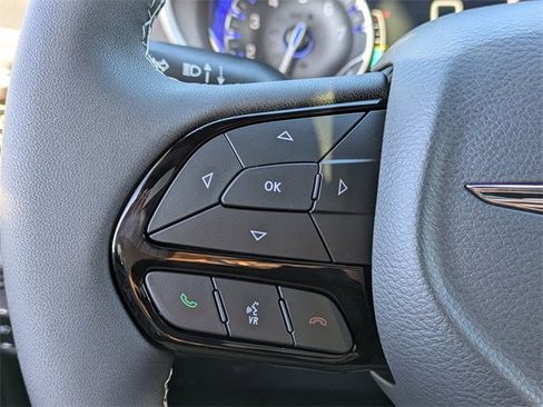 New 2026 Chrysler Pacifica Select image 27