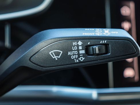 New 2025 Audi Q3 2.0T Premium image 34