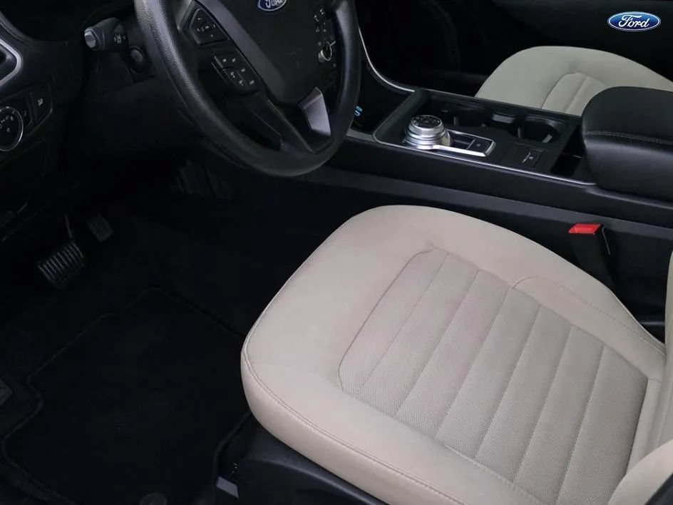 Used 2024 Ford Edge SE AWD/4WD image 16