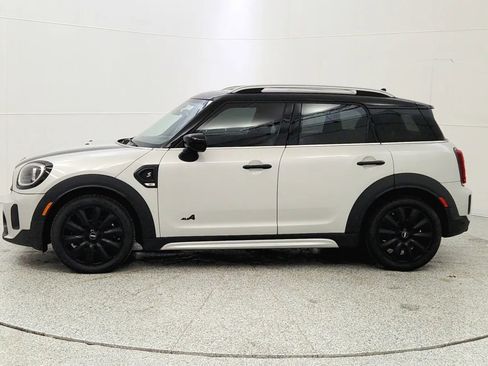 Used 2023 MINI Cooper Countryman S w/ Premium Package image 4