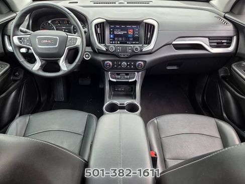 Used 2024 GMC Terrain SLT AWD/4WD image 13