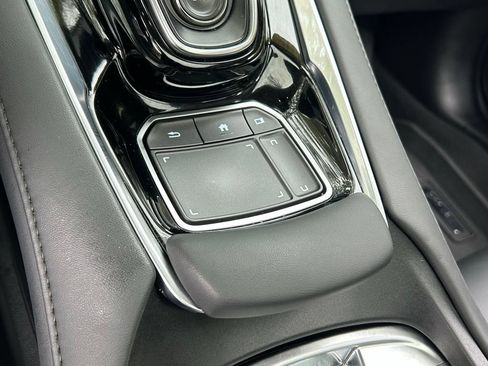 Used 2024 Acura RDX SH-AWD image 30
