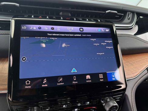 New 2025 Jeep Grand Cherokee L Summit image 30