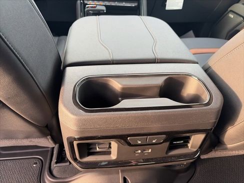 New 2026 GMC Sierra 1500 AT4 w/ AT4 Premium Package image 13