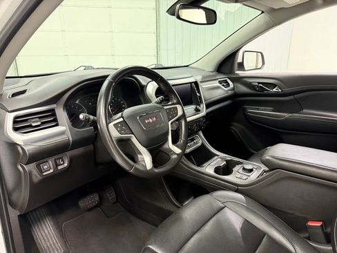 Used 2020 GMC Acadia SLT AWD/4WD image 12