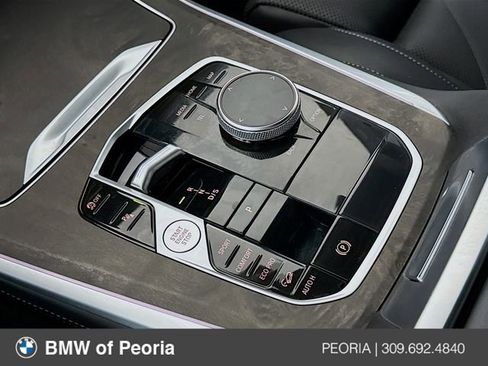 Used 2024 BMW X5 xDrive40i w/ M Sport Package image 17