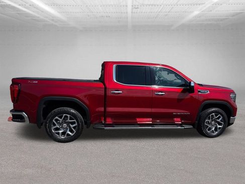 Used 2023 GMC Sierra 1500 SLT w/ SLT Premium Package AWD/4WD image 12