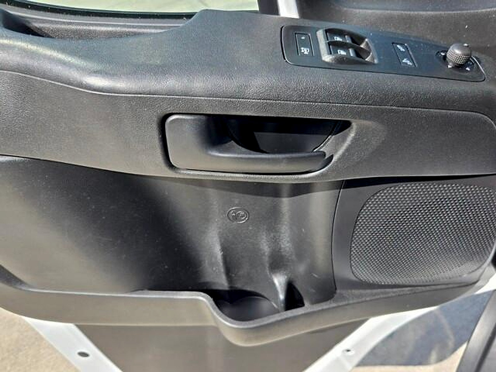 Used 2024 RAM ProMaster 2500 w/ Convenience Group FWD image 28
