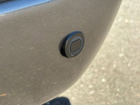 Used 2014 Ford F350 Lariat w/ Camper Package image 16