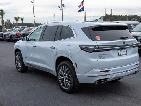 New 2026 Buick Enclave Avenir w/ Super Cruise Package image 5
