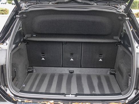 Certified 2025 Mercedes-Benz GLA 250 4MATIC image 22