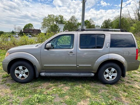 Used 2007 Nissan Pathfinder SE w/ SE Premium Pkg AWD/4WD image 8