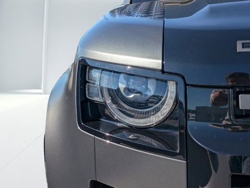 Used 2023 Land Rover Defender 110 Carpathian Edition image 8