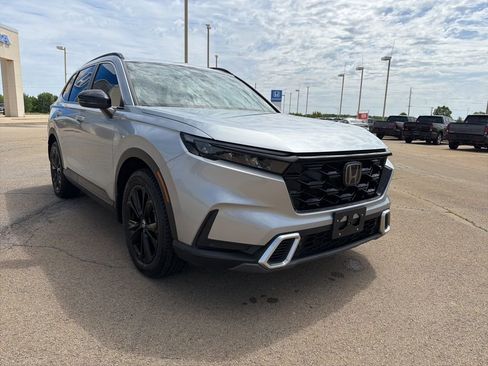 Used 2025 Honda CR-V Sport Touring image 3