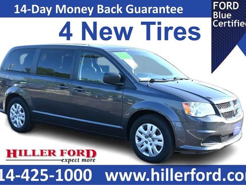 Used 2018 Dodge Grand Caravan SE w/ UConnect Hands-Free Group FWD image 1
