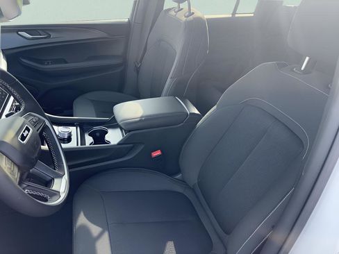 New 2026 Jeep Grand Cherokee Laredo X AWD/4WD image 28