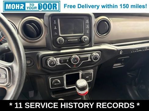 Used 2018 Jeep Wrangler Unlimited Sport AWD/4WD image 32