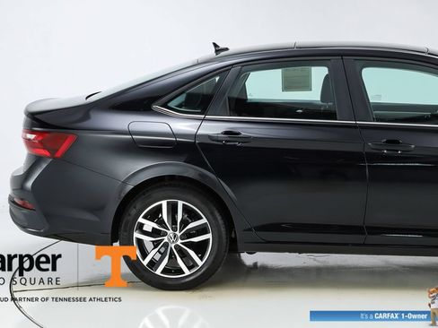Used 2025 Volkswagen Jetta SE w/ Sunroof Package FWD image 47