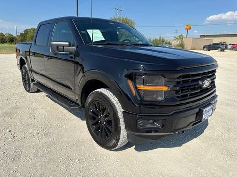 Used 2025 Ford F150 XLT w/ Equipment Group 303A High AWD/4WD image 8