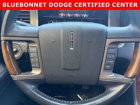 Used 2013 Lincoln Navigator 2WD w/ HD Trailer Tow Pkg image 19
