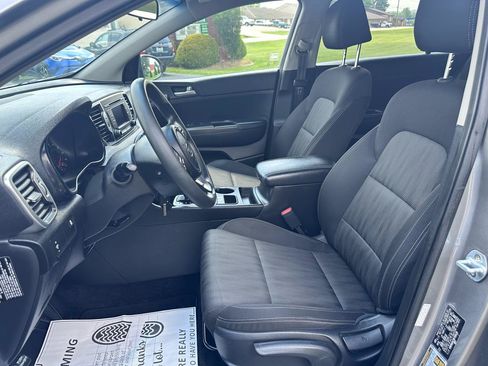 Used 2019 Kia Sportage LX FWD image 15