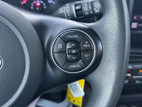 Used 2022 Kia Soul LX w/ Technology Package FWD image 15